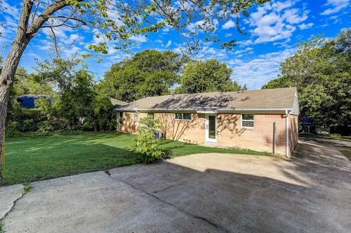 8746 Aldwick Dr, Dallas TX  75238-3420 exterior