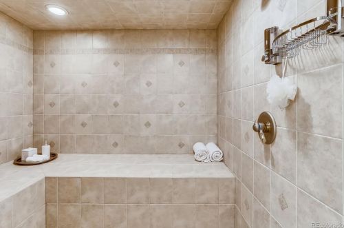 40 Trenton St, Denver CO  80238-3202 exterior