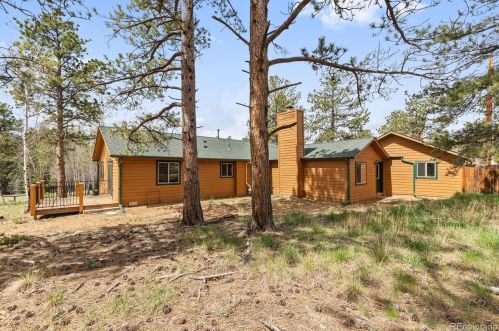 132 Wagon Tongue Rd, Bailey CO  80421-1057 exterior