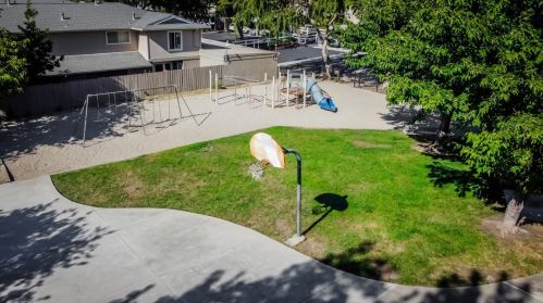 393 Temple Dr, Milpitas CA 95035-4759 exterior