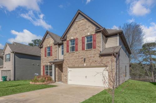 1909 Poplar Falls Ave, Lithonia, GA 30058-1564