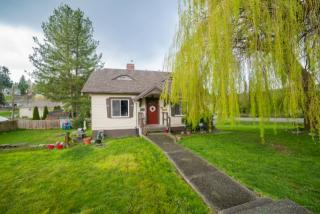 4202 Terrace Dr, Everett WA  98203-2206 exterior