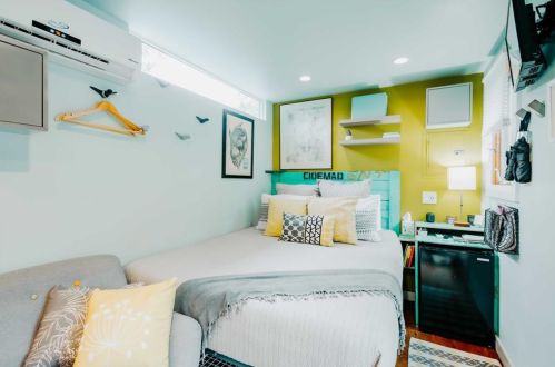 1837 Hosea L Williams Dr, Atlanta GA  30317-2211 exterior