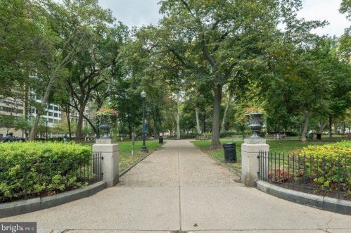 219 18th St, Philadelphia PA  19103-6141 exterior