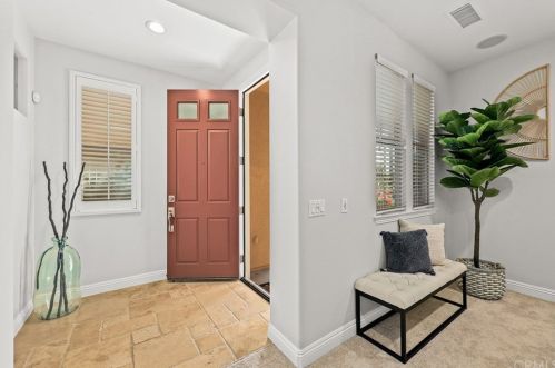 108 Spanish Lace, Irvine CA  92620-3424 exterior