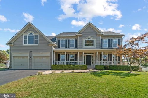 36142 Reville Ct, Round Hill, VA 20141-2169