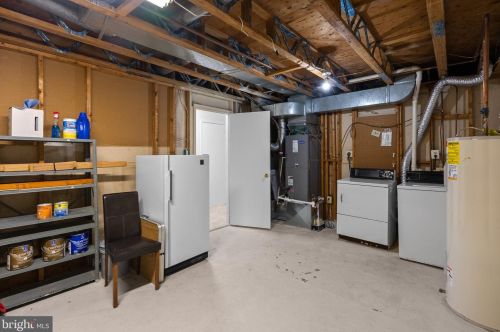 1405 Casino Cir, Silver Spring MD 20906-5901 exterior