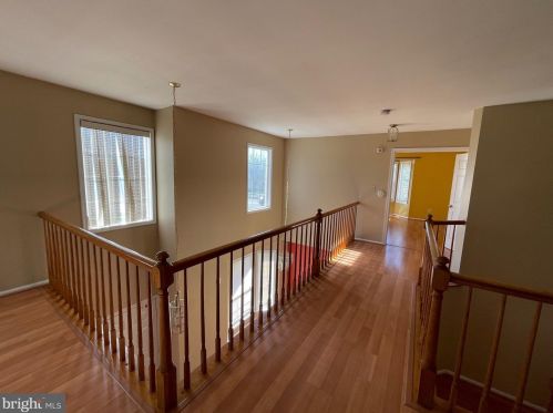 12 Colebrook Ct, Princeton NJ  08540-7050 exterior