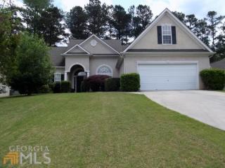 220 Freeman Frst Dr, Newnan GA  30265-3398 exterior