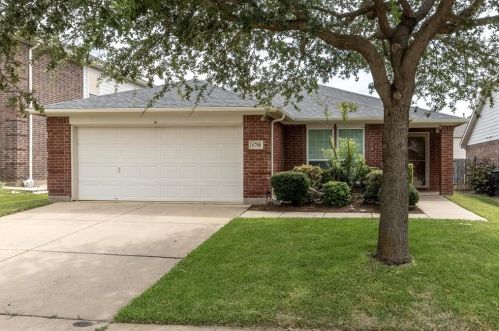 6708 Friendsway Dr, Fort Worth TX  76137-7542 exterior