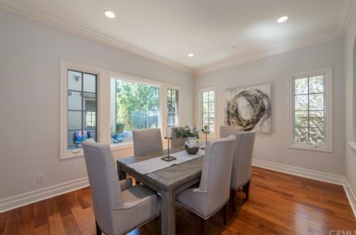 37 Blue Smt, Irvine CA  92603-0168 exterior