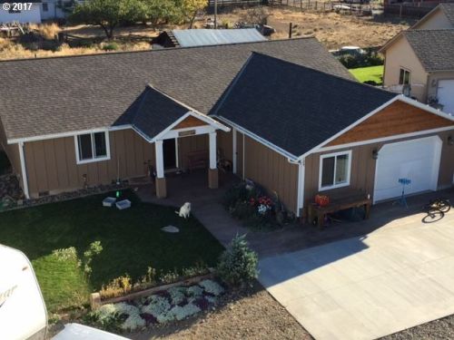 785 Serenity Ln, Union, OR 97883-9418