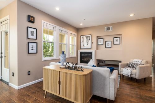 4424 Fitzwilliam St, Pleasanton, CA 94568-4576