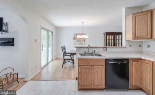 10417 Kinloch Rd, Silver Spring MD 20903-1243 exterior