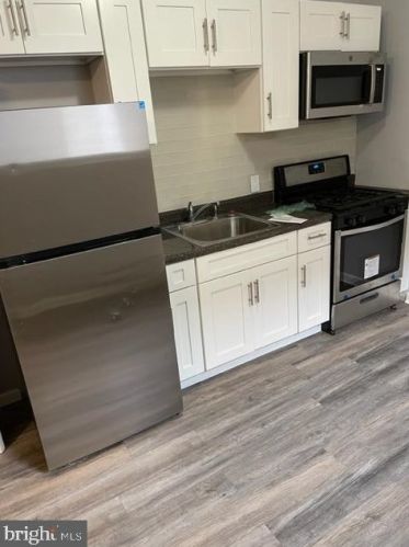 1305 51st St, Philadelphia PA  19143-5121 exterior