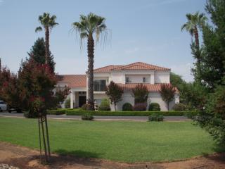 6375 Dockery Ave, Clovis, CA 93619-9339