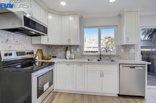 3835 Belmont Way, Pleasanton, CA 94588-3404