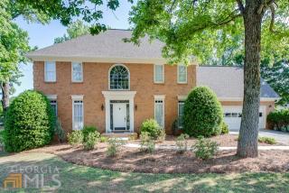 1604 Holly Lake Cir, Lithonia, GA 30078-6728