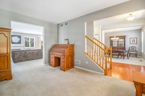 1009 Bayside Ln, Joliet, IL 60404-9513