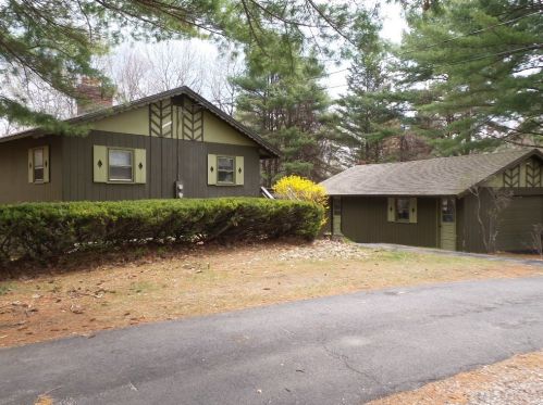 253 Weirs Rd, Laconia, NH 03249-6668