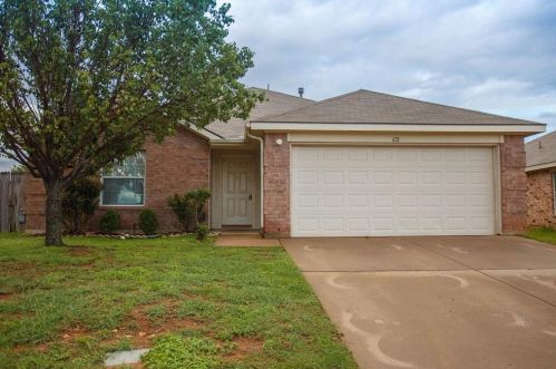 612 Pineview Ln, Fort Worth TX  76140-6505 exterior