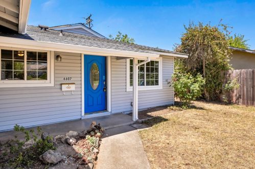 6607 Halifax St, Citrus Heights, CA 95621-4812