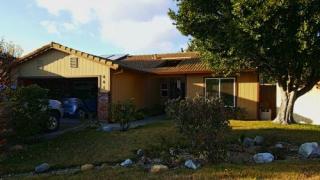 441 Cedar Ct, Lodi, CA 95240-7142