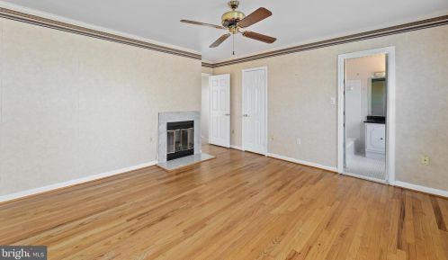 5250 Bradgen Ct, Springfield VA  22151-3505 exterior