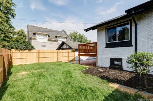 2203 Grape St, Denver CO  80207-3838 exterior
