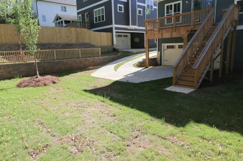 425 Harold Ave, Atlanta GA  30307-1739 exterior