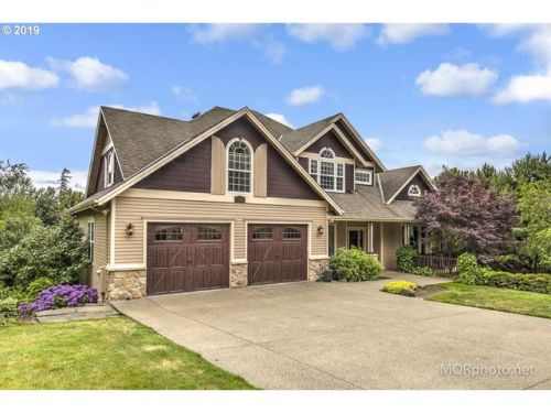 9626 Skyview Dr, Portland OR  97231-2610 exterior
