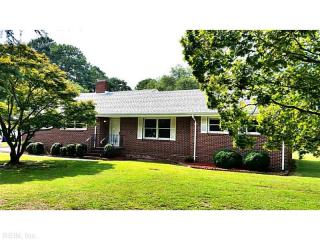 2912 Replica Ln, Portsmouth, VA 23703-5219