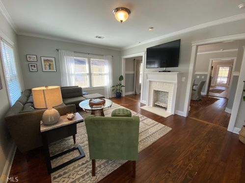 964 Hall Pl, Atlanta GA  30318-4964 exterior