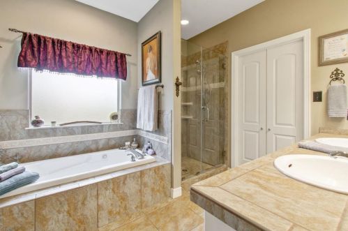 12454 Willis Waukegan Rd, Conroe TX  77303-4415 exterior