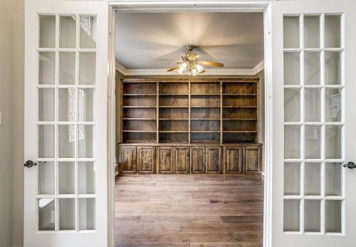 6420 Fianna Hills Dr, Fort Worth TX  76132-4481 exterior