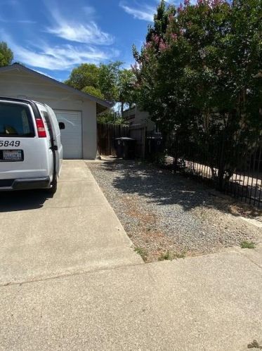 2115 Forestlake Dr, Rancho Cordova, CA 95670-2408