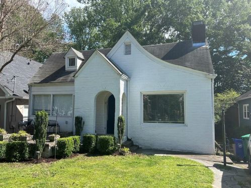 1213 Cameron Ct, Atlanta GA  30306-2621 exterior