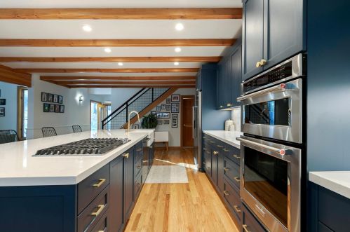 13102 Hansel Ave, Truckee CA  96161-6234 exterior