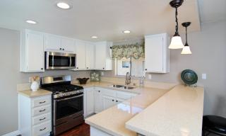 2190 Euclid Ave, Camarillo, CA 93010-3261
