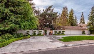 7601 Charles Ave, Fresno, CA 93711-0121