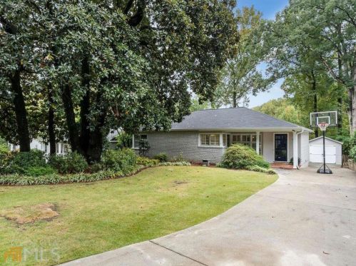 44 Lakeland Dr, Atlanta, GA 30305-1106