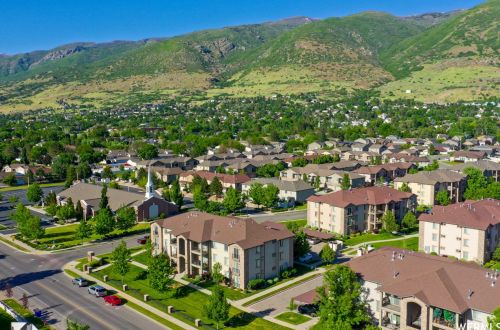 638 400, Centerville UT  84014-1383 exterior