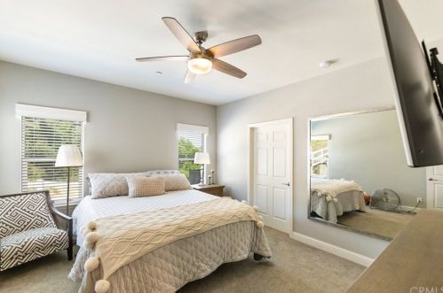 29885 Camino Del Sol Dr, Temecula CA  92592-2114 exterior