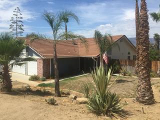 34275 Hidden Glen Cir, Wildomar, CA 92595-9074