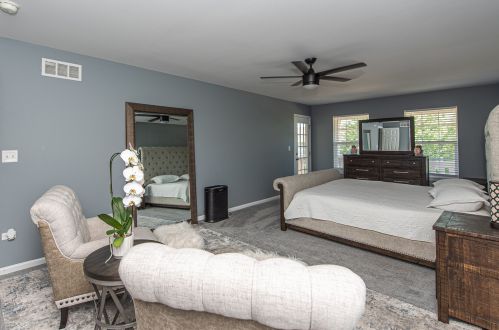 10 Covington Ct, Lemont IL  60490-4924 exterior