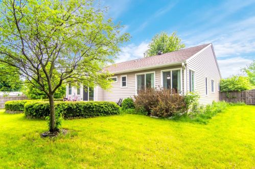 10 Picnic Ct, Lemont IL 60490-6542 exterior