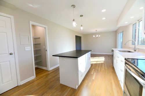 2577 Cranbrook Dr, Cincinnati OH  45231-1108 exterior