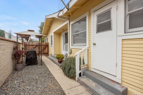 738 Zeyn St, Anaheim CA  92805-2602 exterior