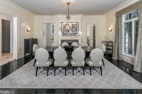 110 Brooks Bnd, Princeton NJ  08540-7545 exterior