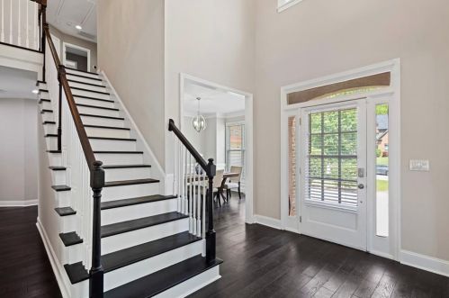 3345 Hagger Way, Atlanta GA  30344-5674 exterior